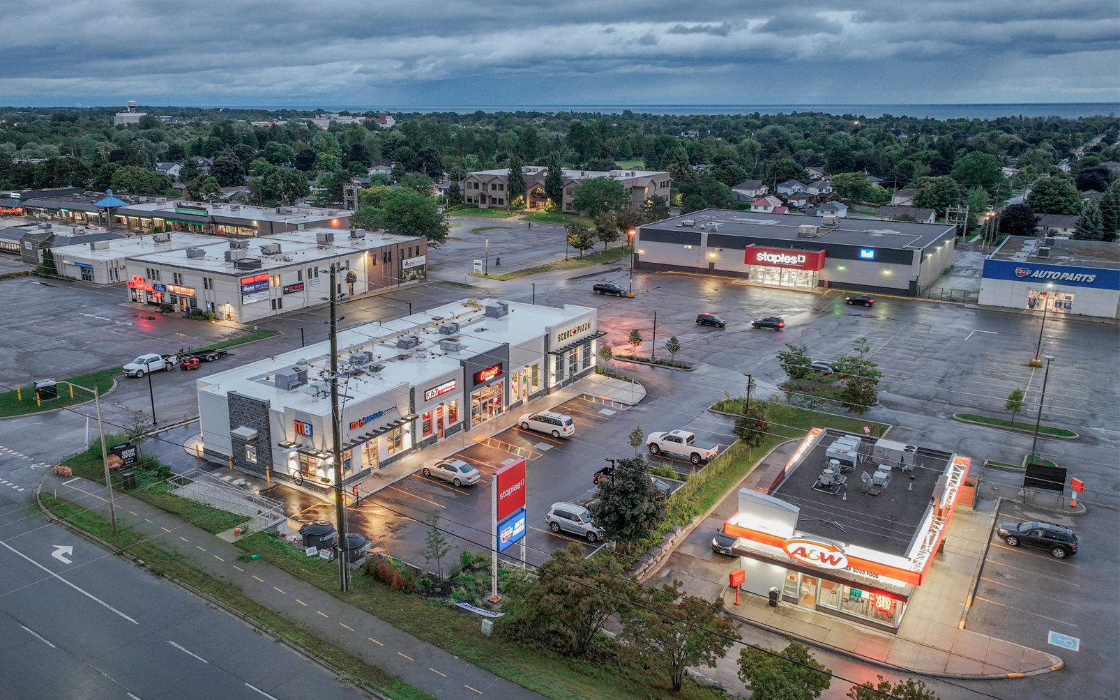 ELGIN COMMERCIAL CENTRE